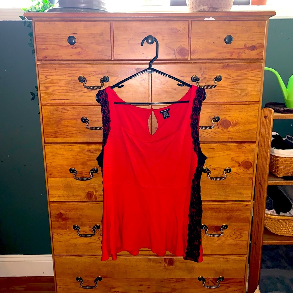 Red Tank Top Torrid Size 2